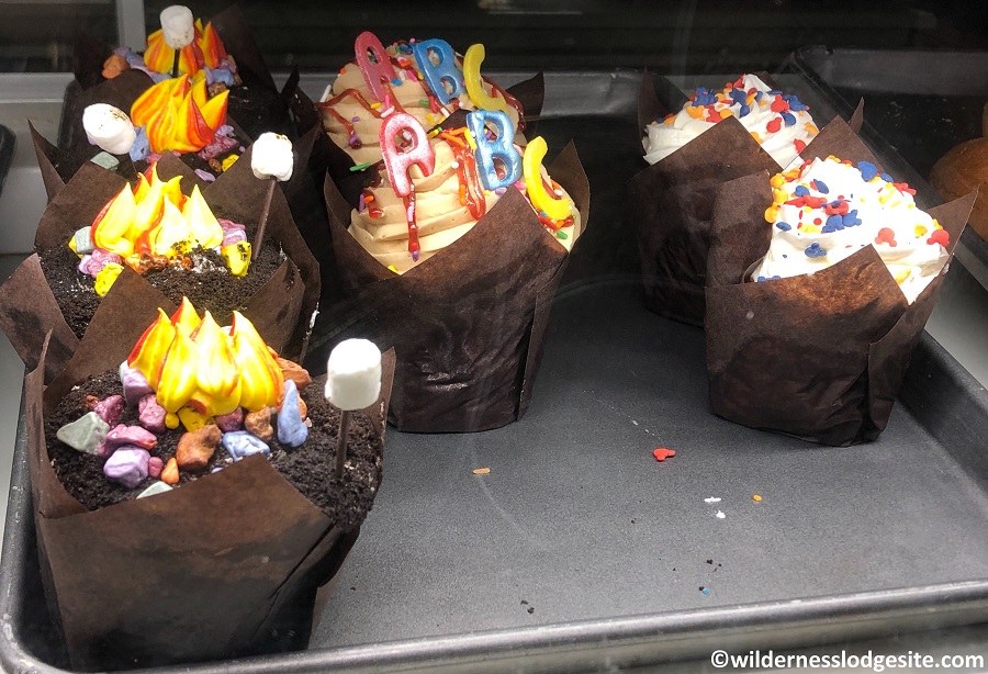 Cupcakes at Roaring Fork